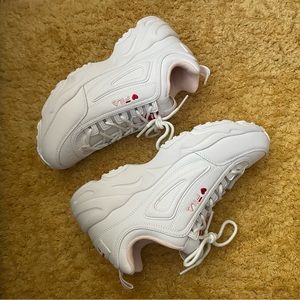 FILA Disruptor II Heart Sneakers